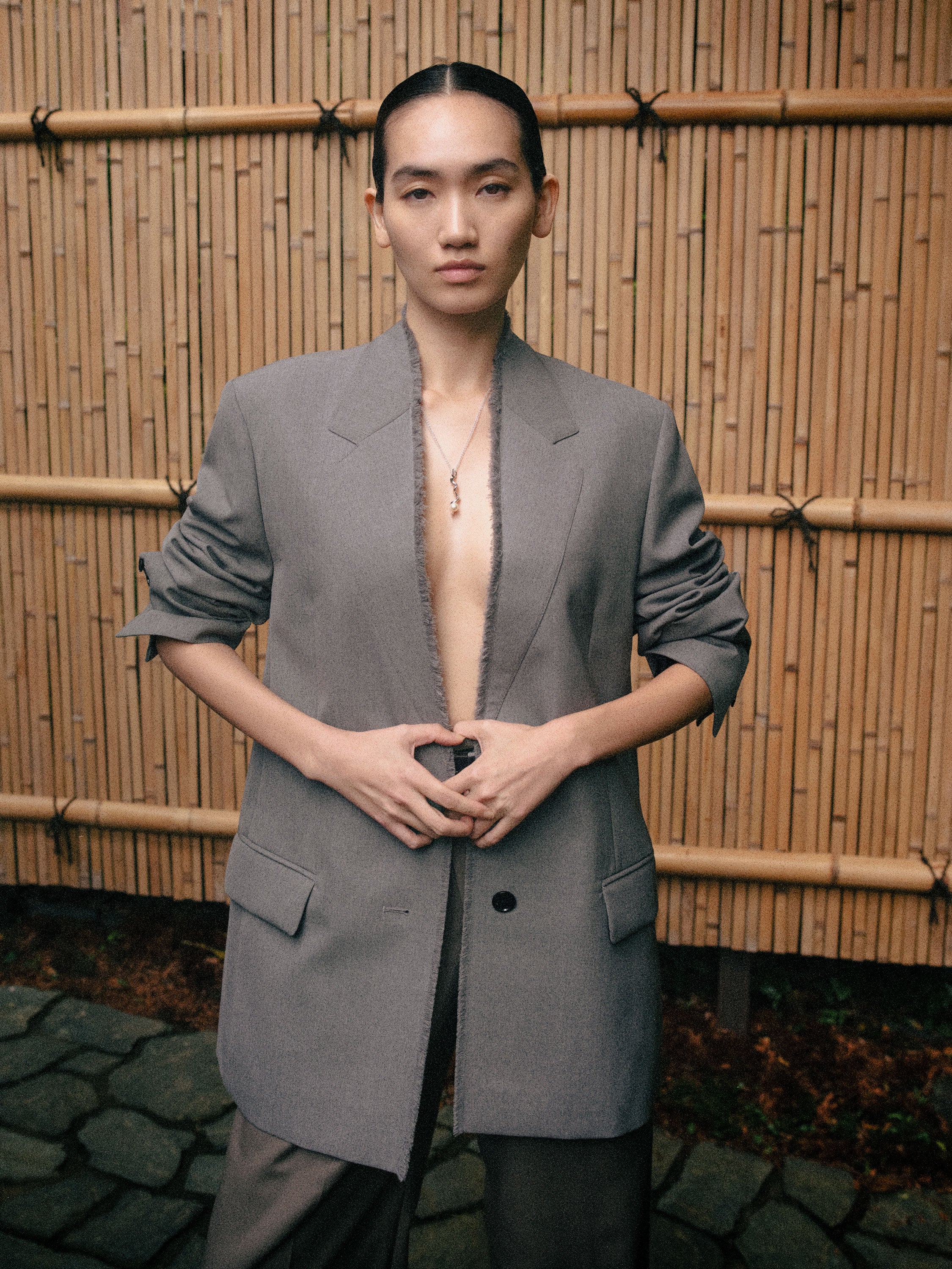 Women wearing AGMES 18k gold vermeil Teneille Pendant with freshwater pearl accent