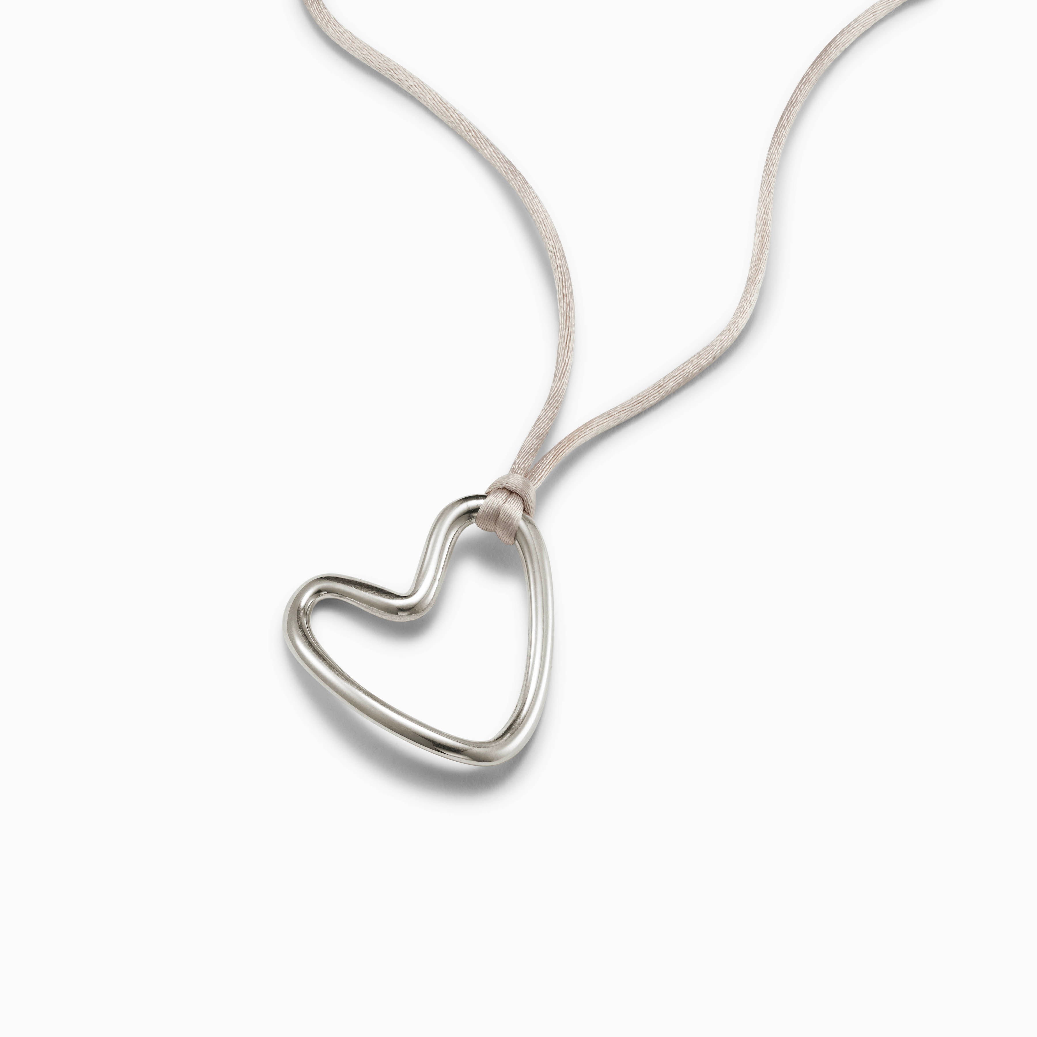 AGMES 0.925 sterling silver Altun pendant with ivory satin cord