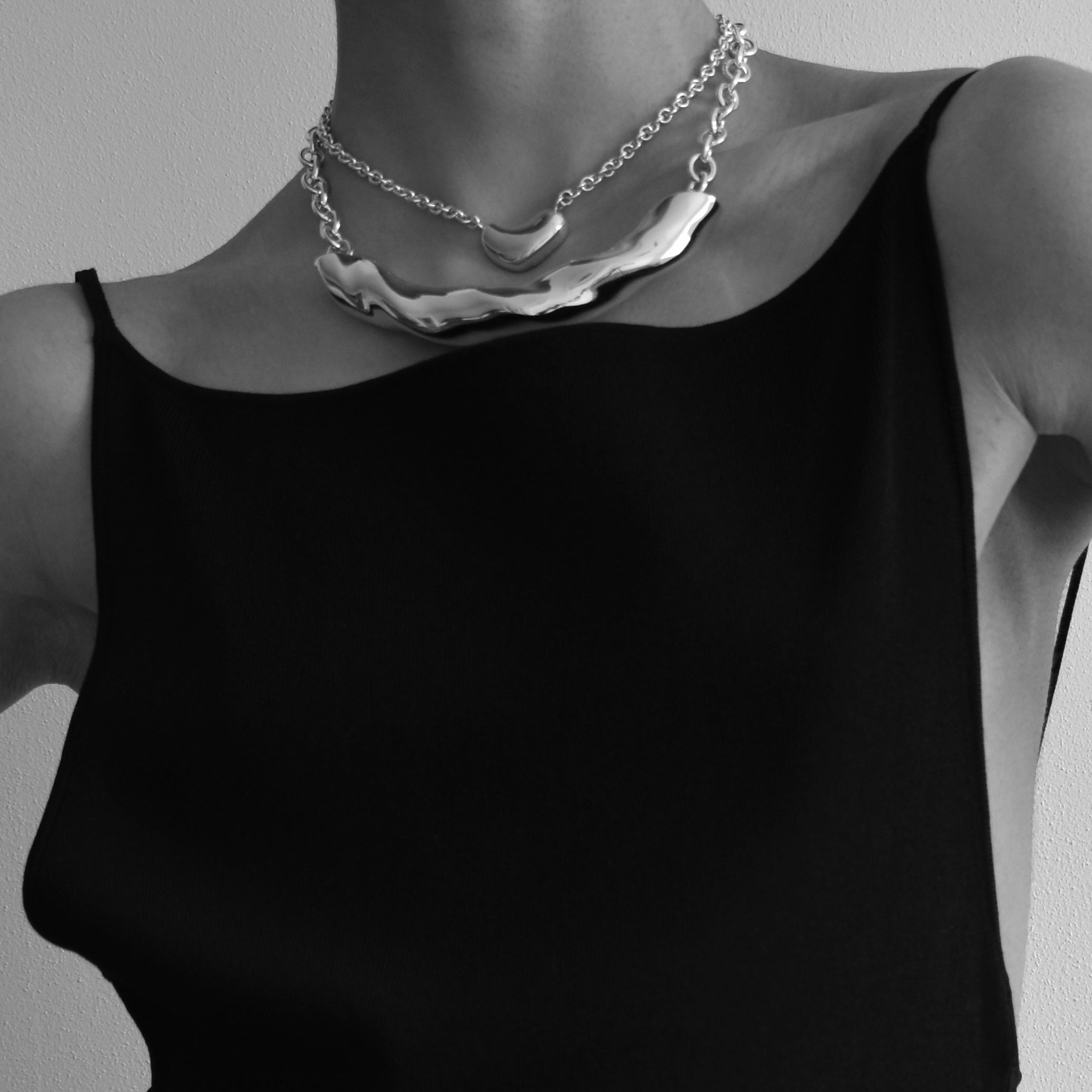 AGMES 0.925 sterling silver sculptural Astrid Choker