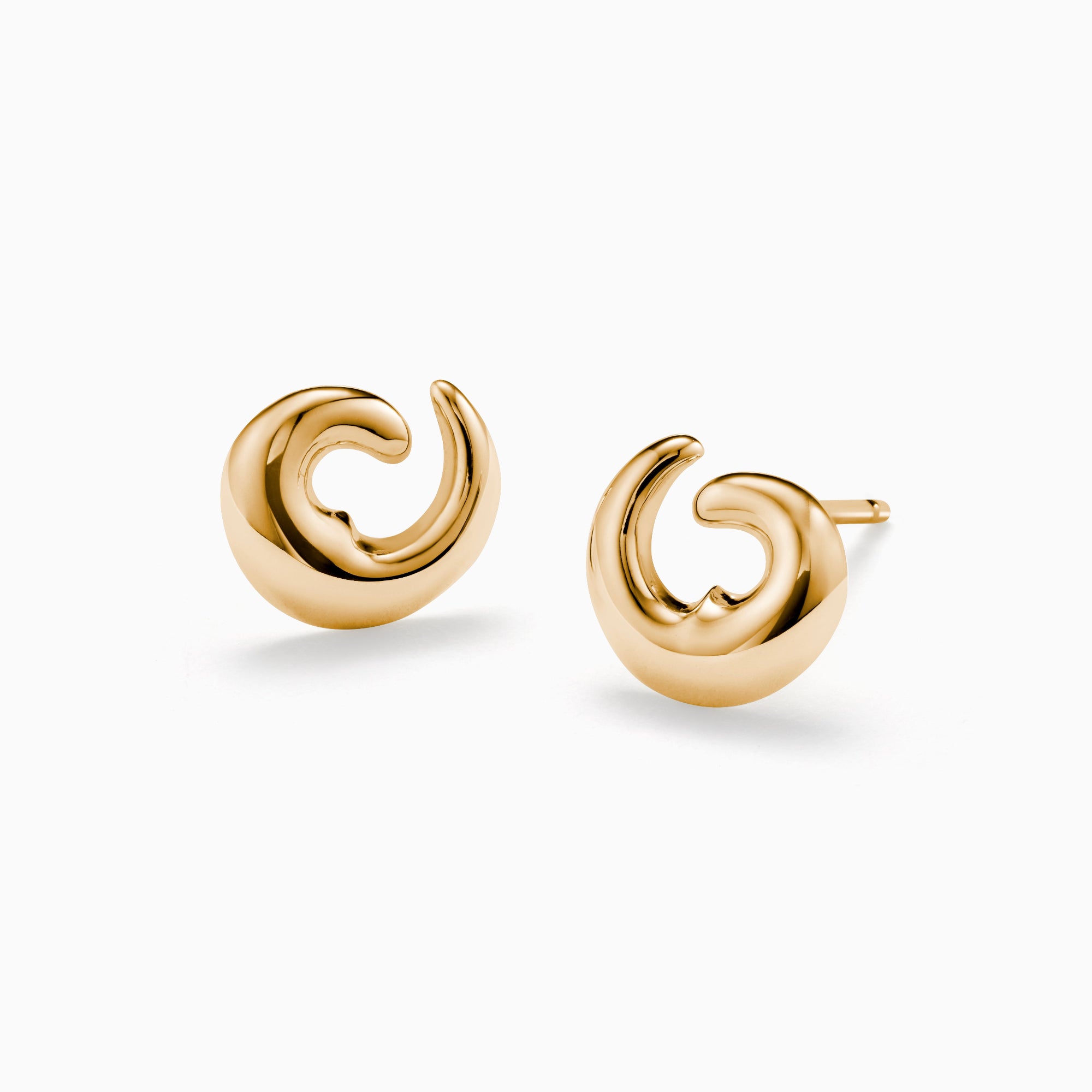 AGMES Mini Nadia Studs in 18k Gold Vermeil