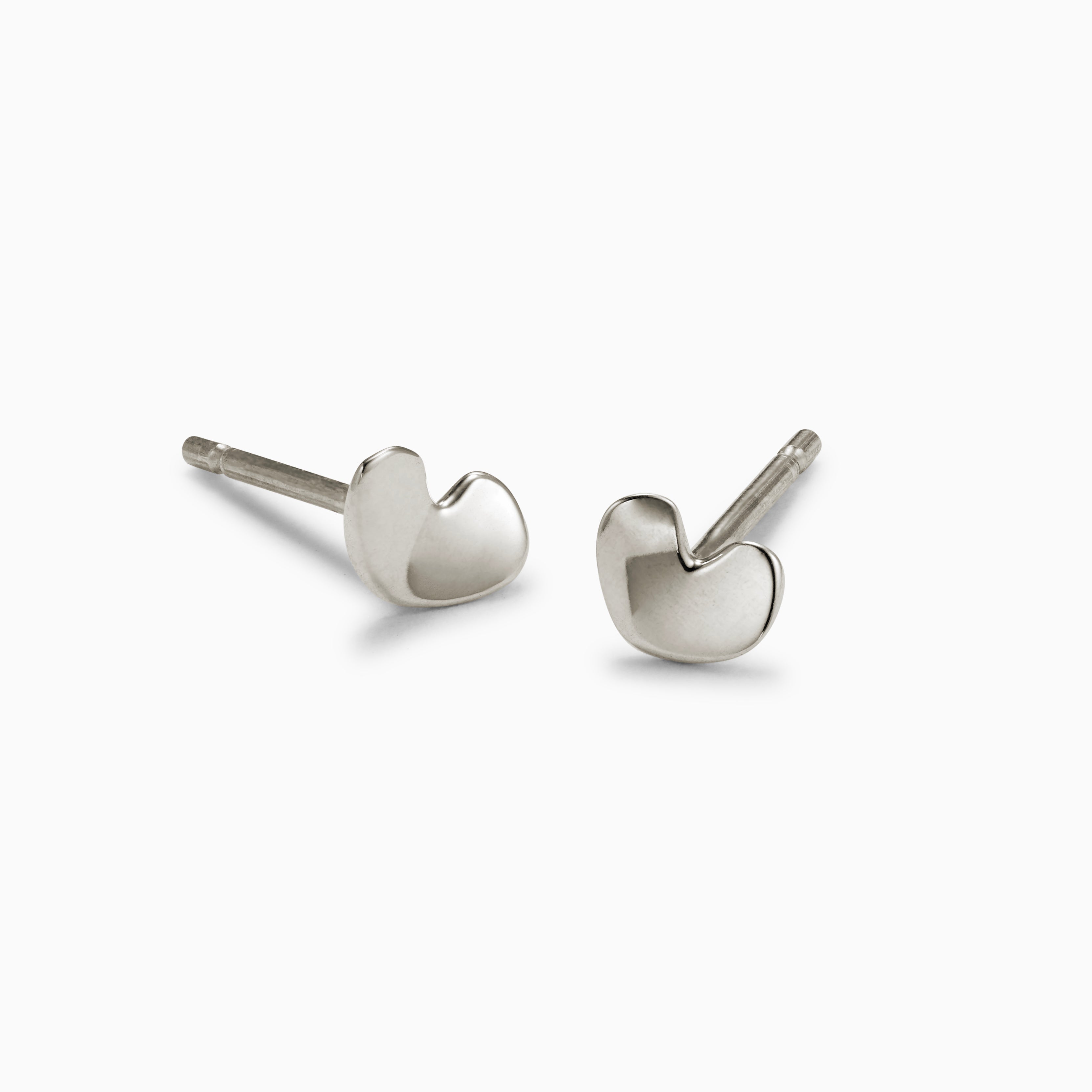 AGMES .925 Sterling Silver Mini Sculpted Heart Stud Earrings