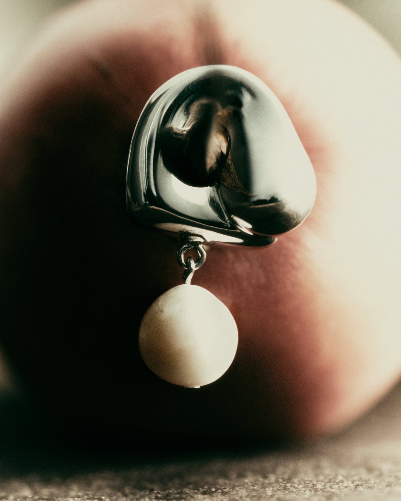 AGMES 0.925 sterling silver sculpted Gertrude pearl drop earrings. Simone Bodmer-Turner.