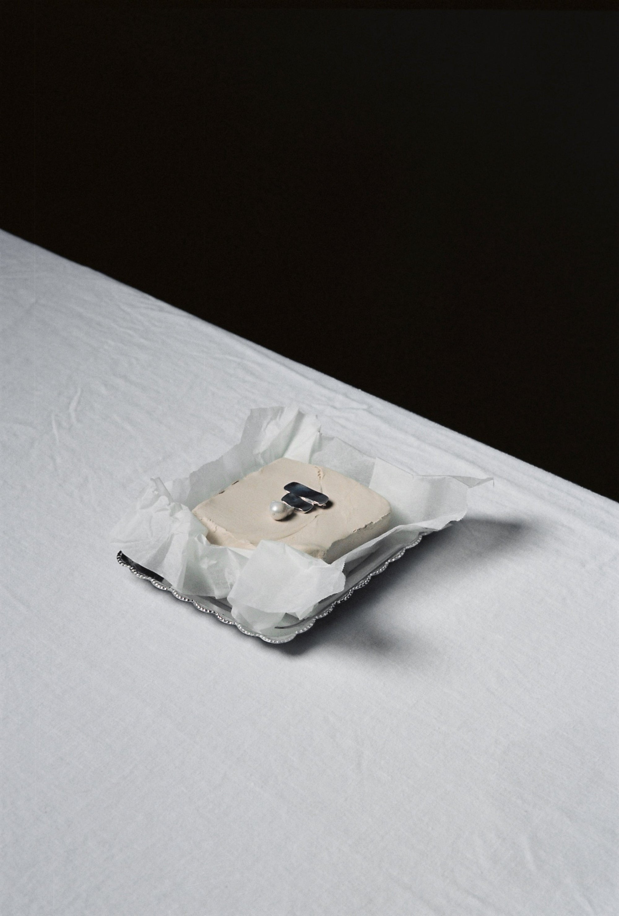 AGMES .925 sterling silver Baroque Ilona brooch with freshwater pearl drop