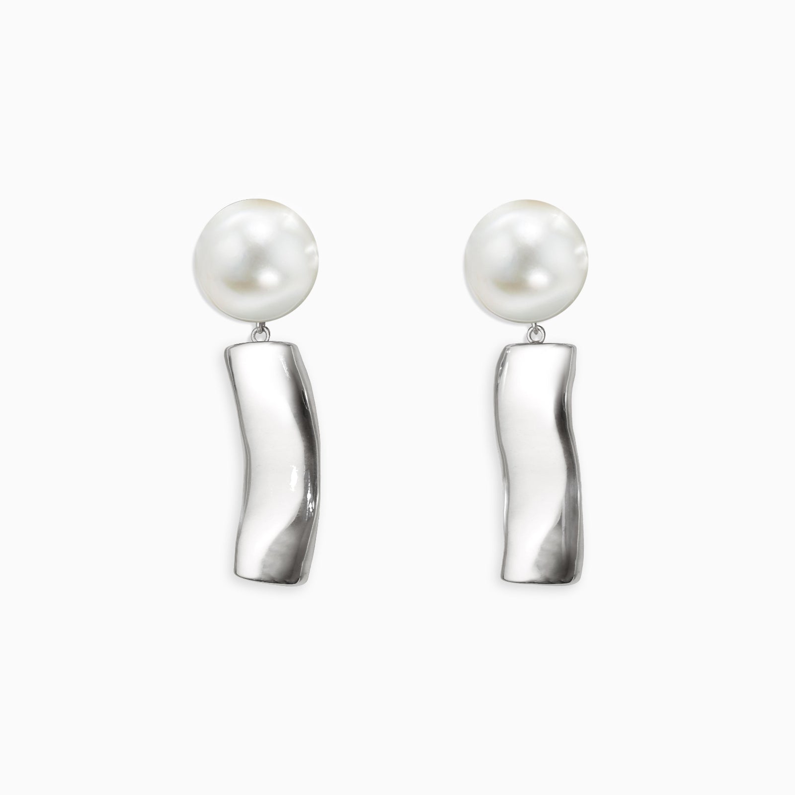 AGMES .925 sterling silver and freshwater pearl sculptural drop Ellsworth Earrings on white background.