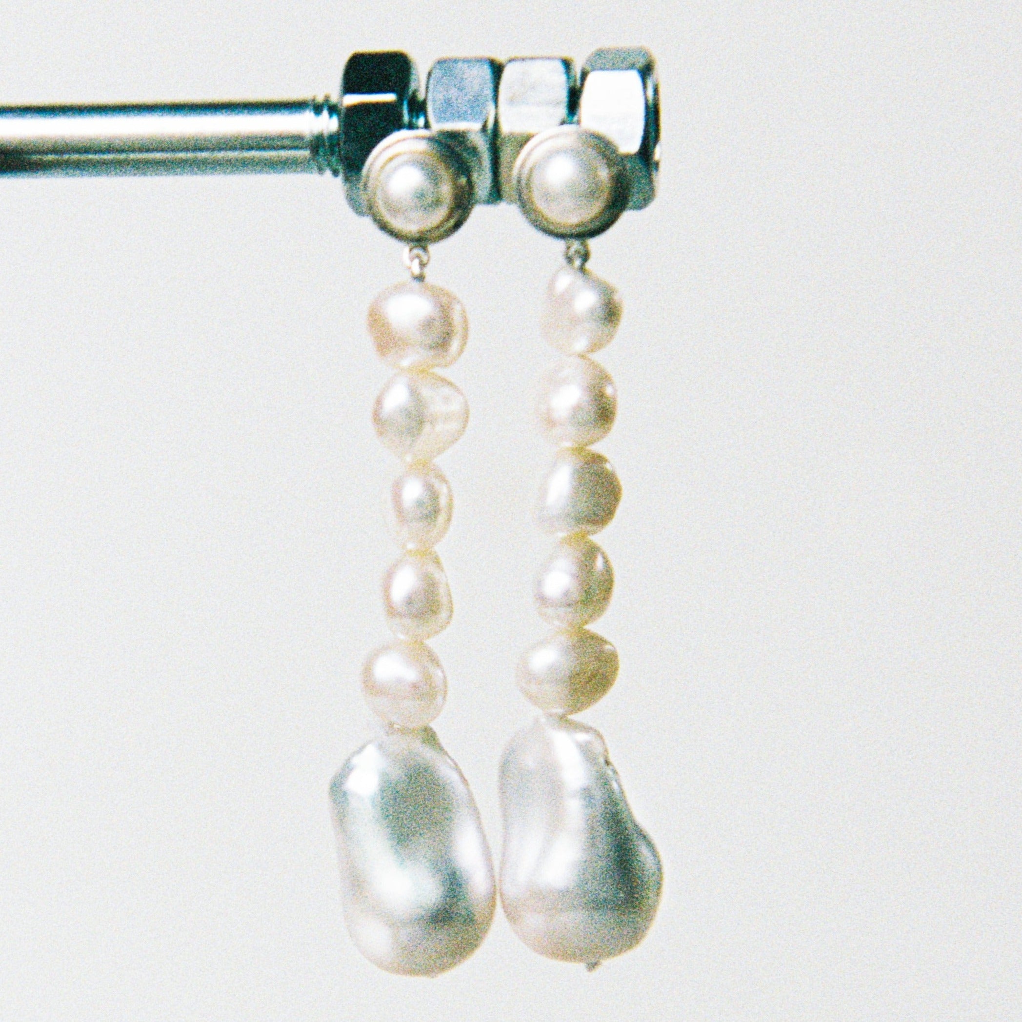 AGMES pearl drop earrings 0.925 sterling silver.