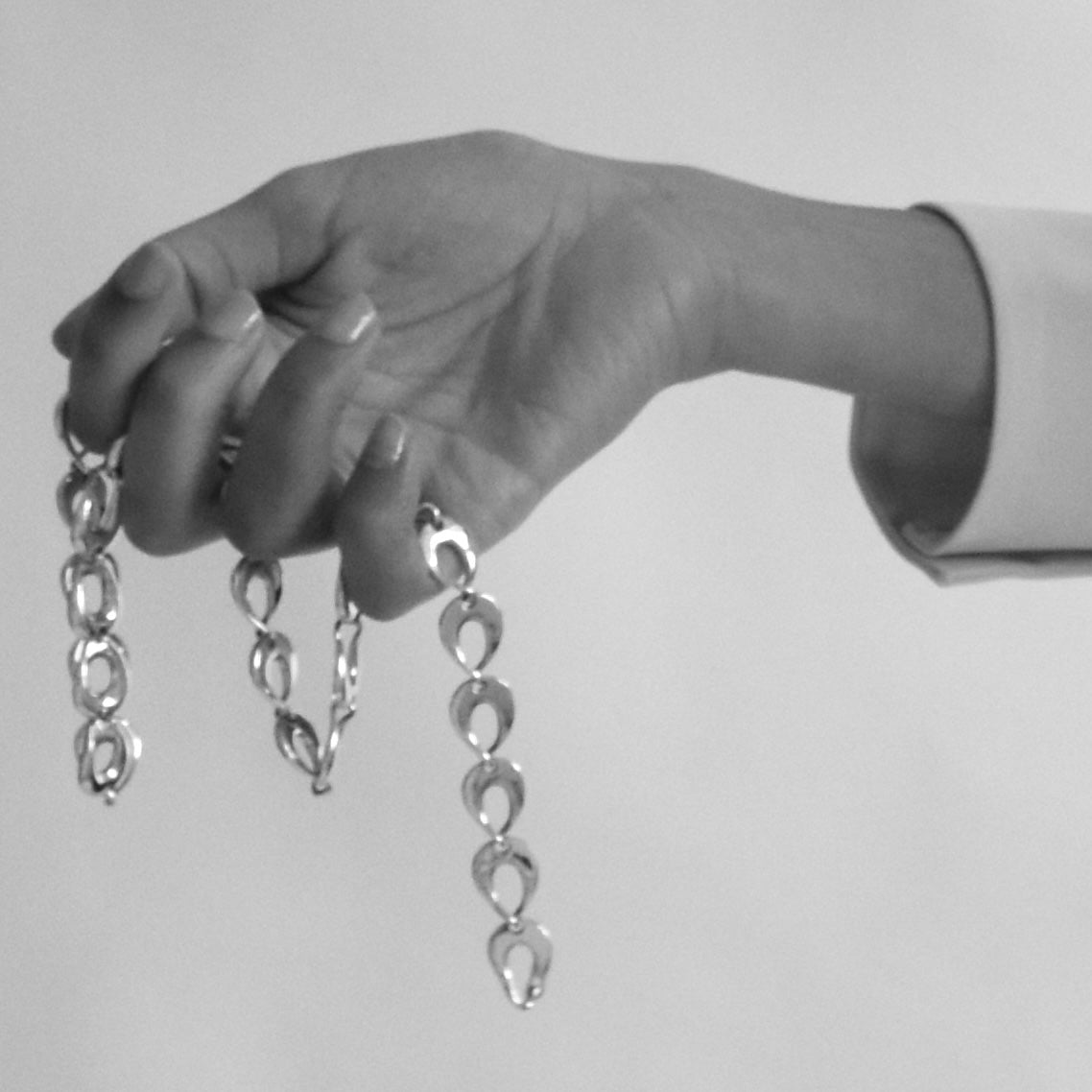 AGMES .925 Sterling Silver Thin Tilda Necklace