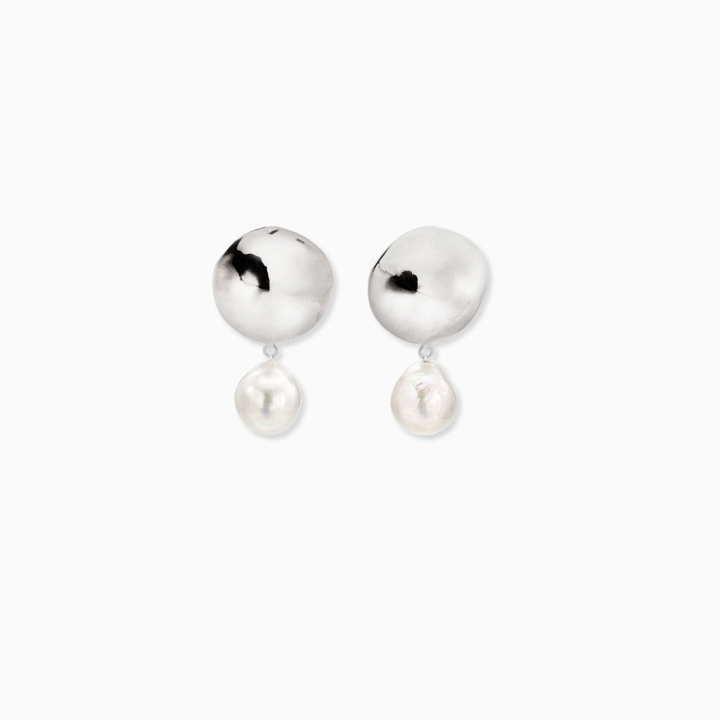 AGMES 0.925 sterling silver disc earrings with freshwater pearl drop.