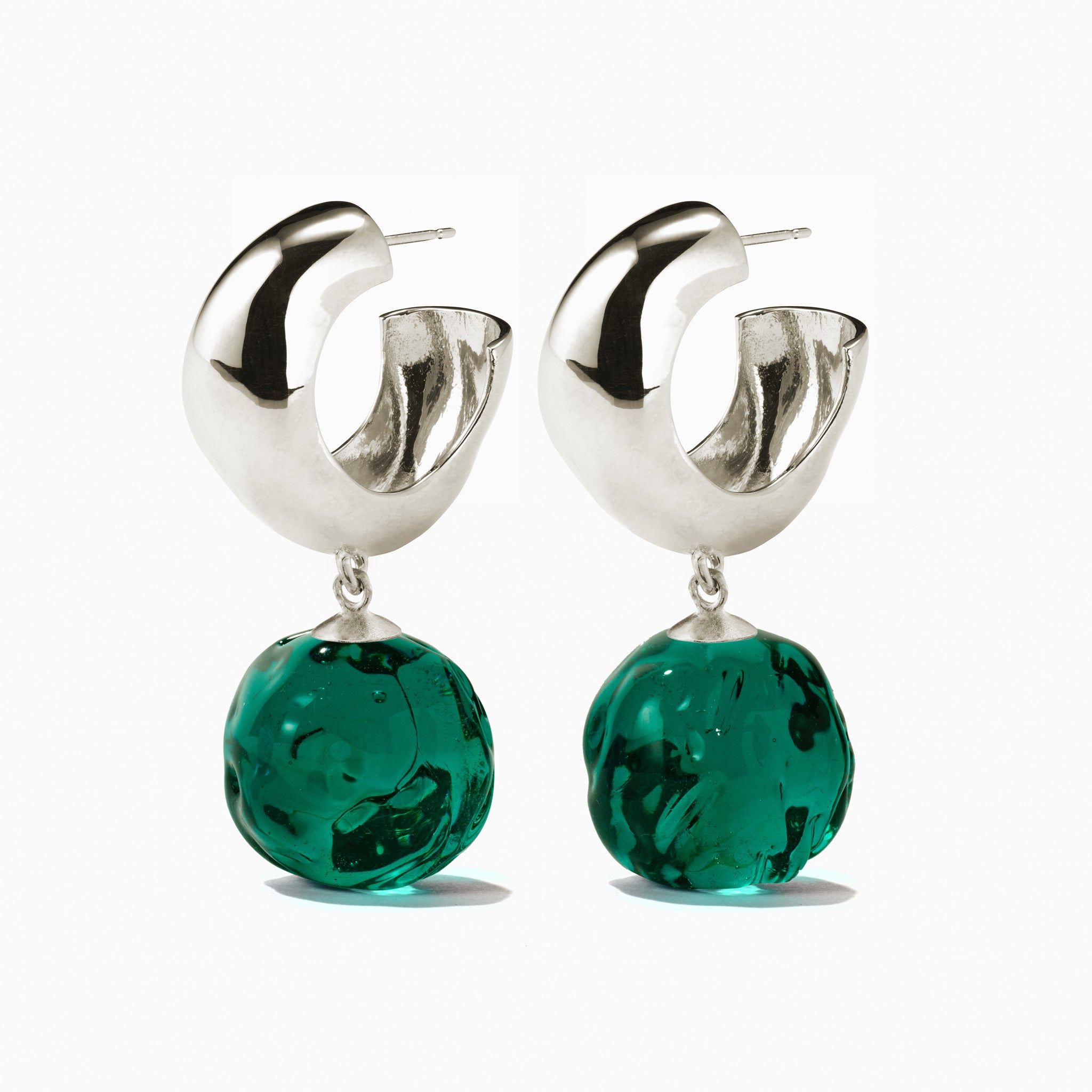 AGMES 0.925 sterling silver small Cleo hoop earrings with green glass bead drop on white background.