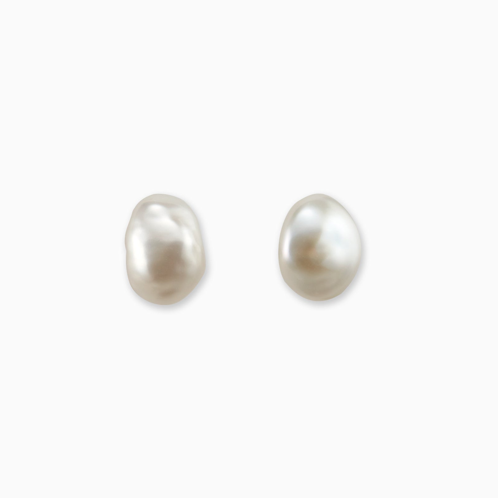AGMES pearl stud earrings.