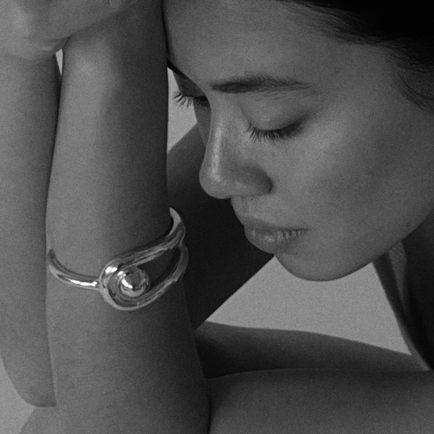AGMES 0.925 Sterling Silver Beatriz Cuff Woman wearing Modern and Timeless Cuff