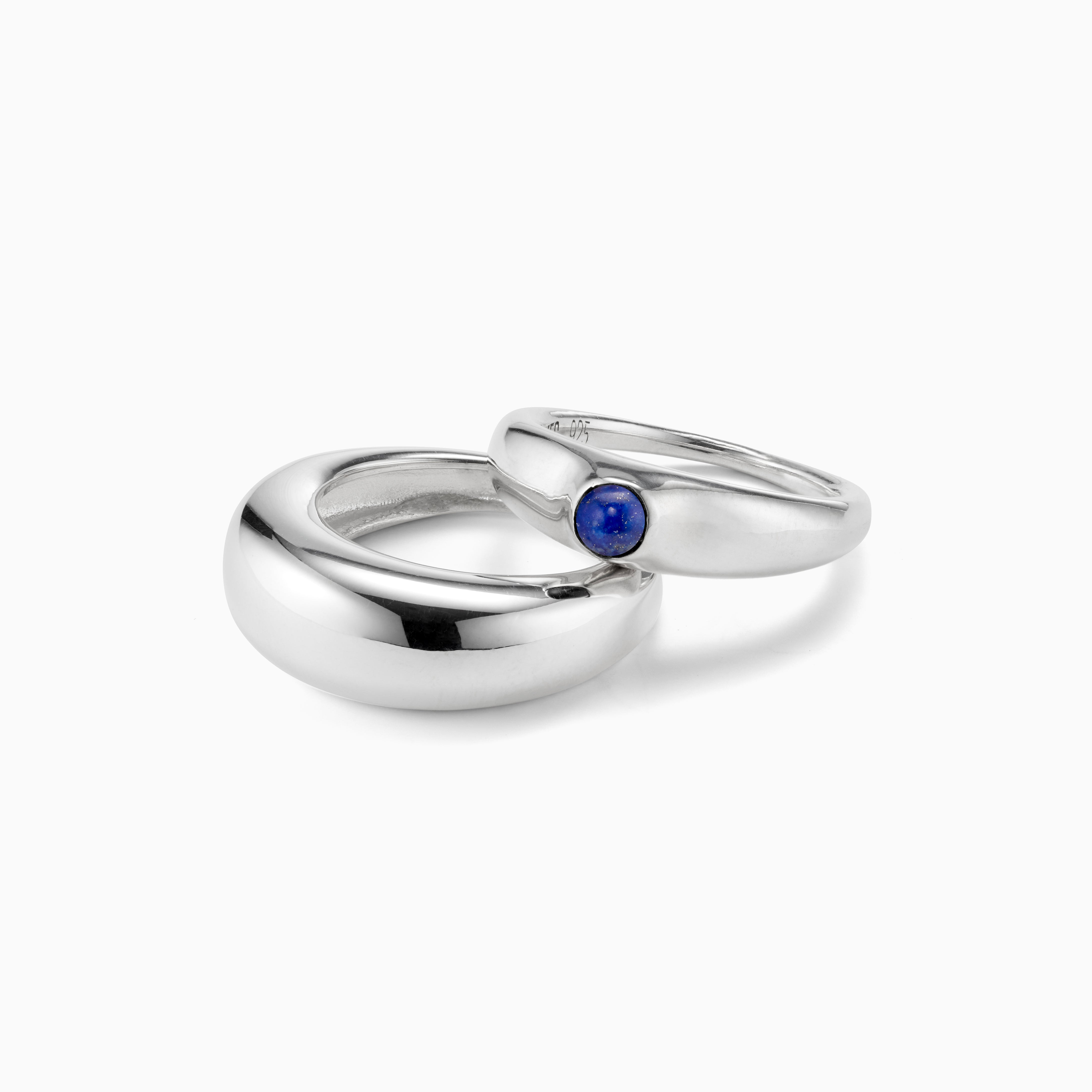 AGMES .925 Sterling Silver Cara Domed Ring Set with Lapis Stone Center.