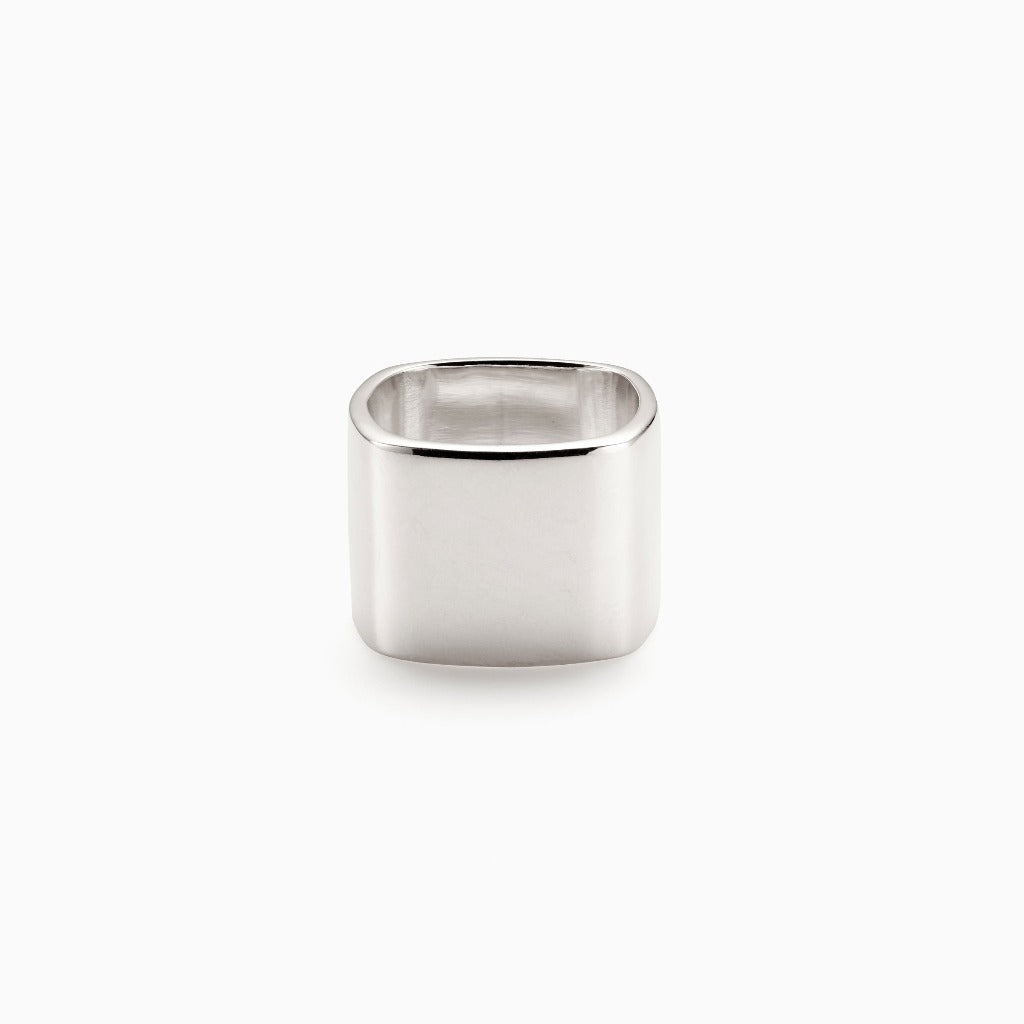 AGMES .925 Sterling Silver Daria Ring.