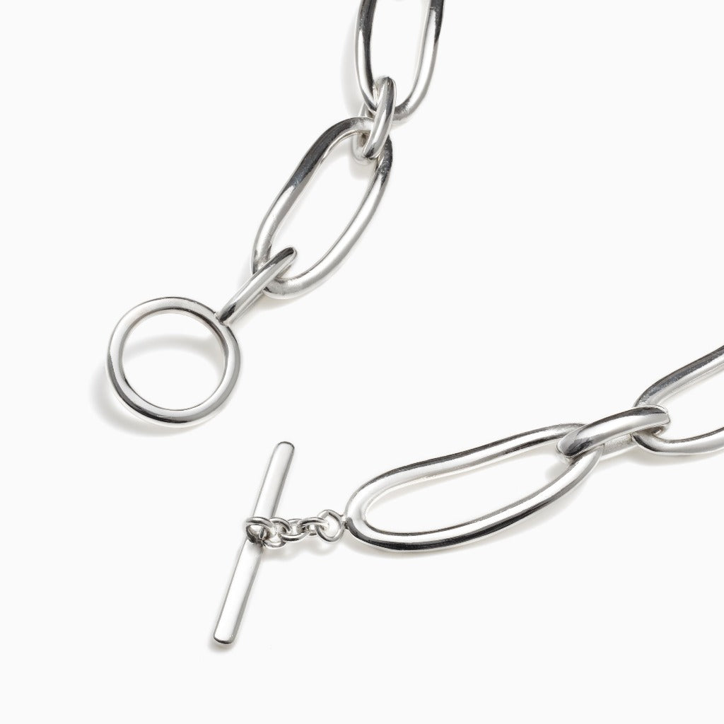AGMES 0.925 Sterling Silver Dion Necklace with T-Bar Clasp.