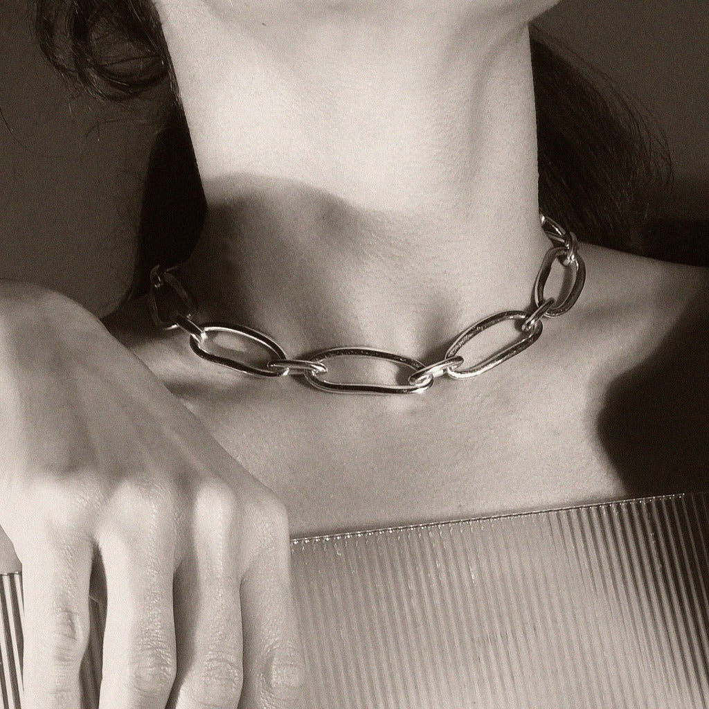 Woman wearing AGMES 0.925 Sterling Silver Dion Necklace with T-Bar Clasp.