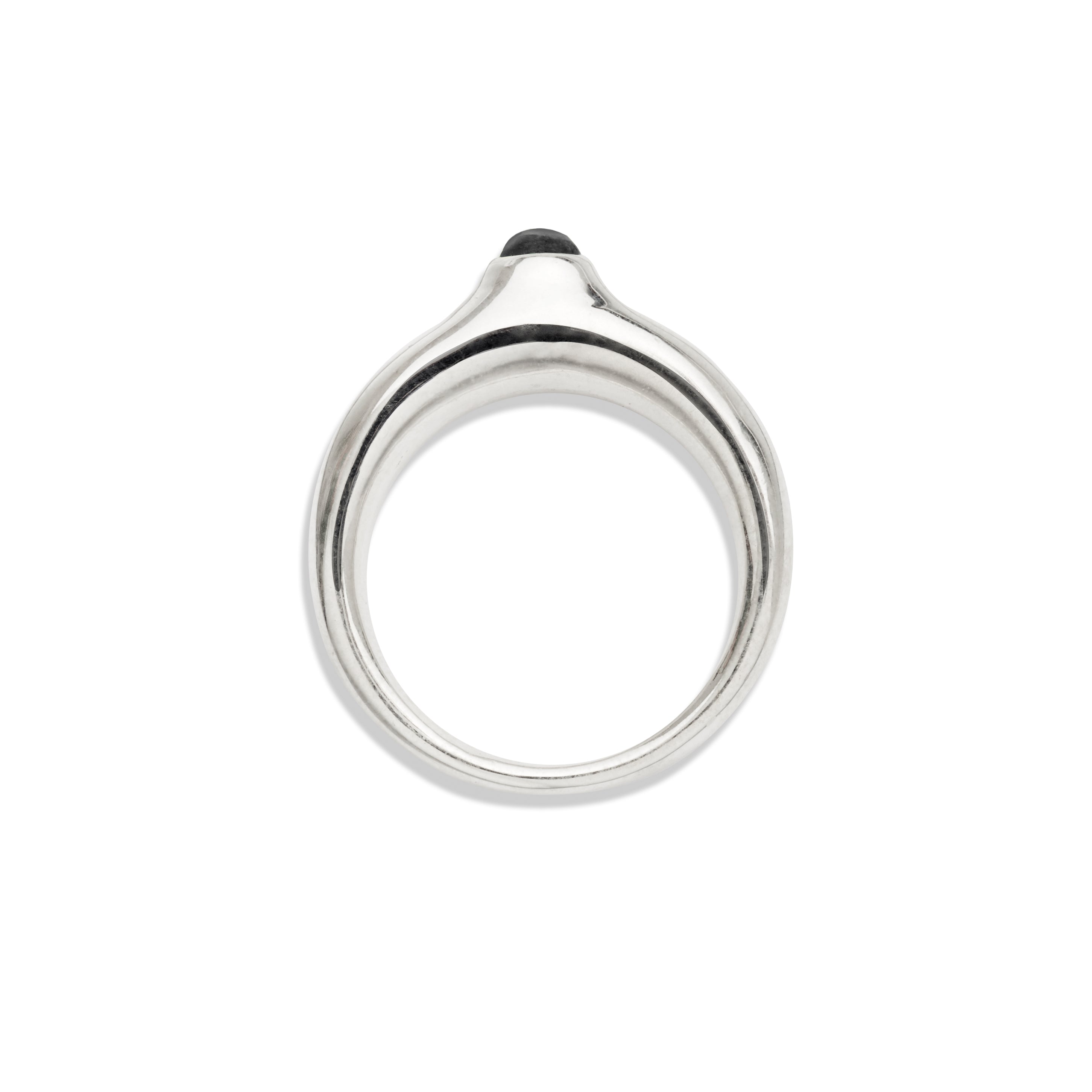 AGMES .925 Sterling Silver Cara Ring with Onyx Stone Center.