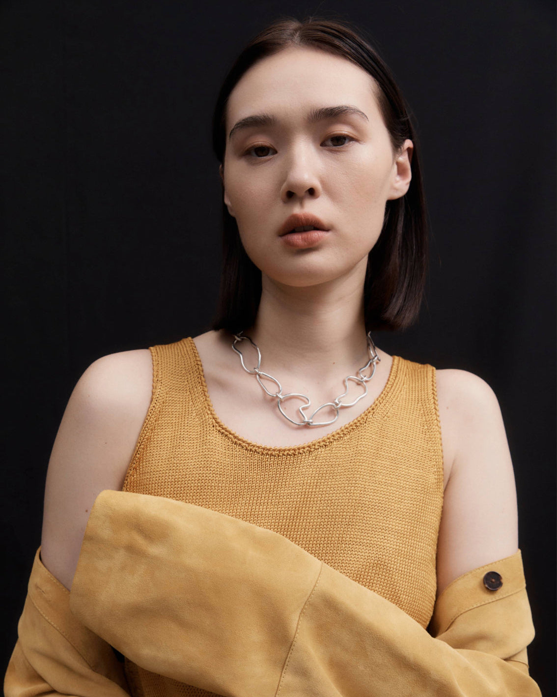 Woman wearing AGMES 0.925 Sterling Silver Altun Necklace with T-Bar Clasp 