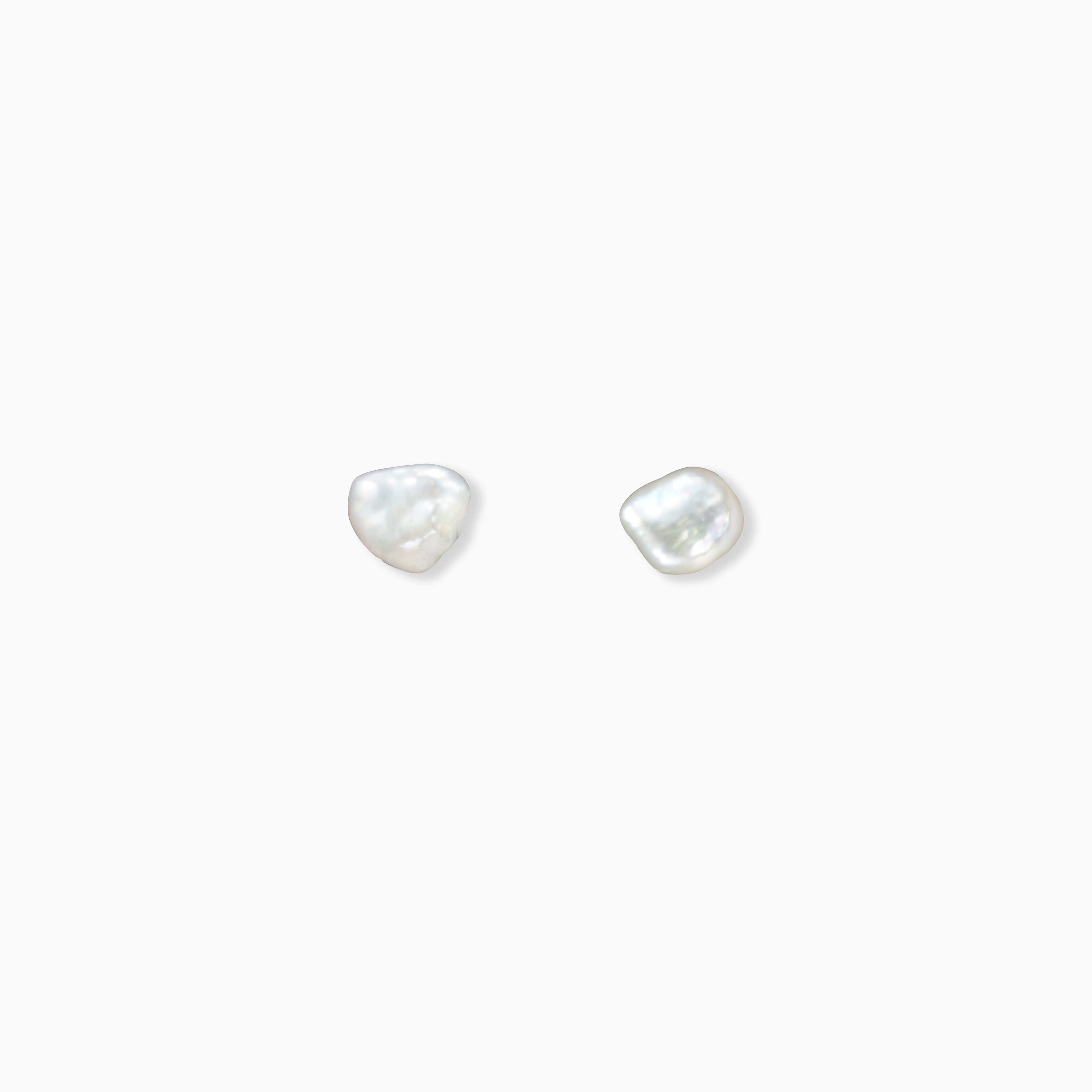 AGMES pearl stud earrings.