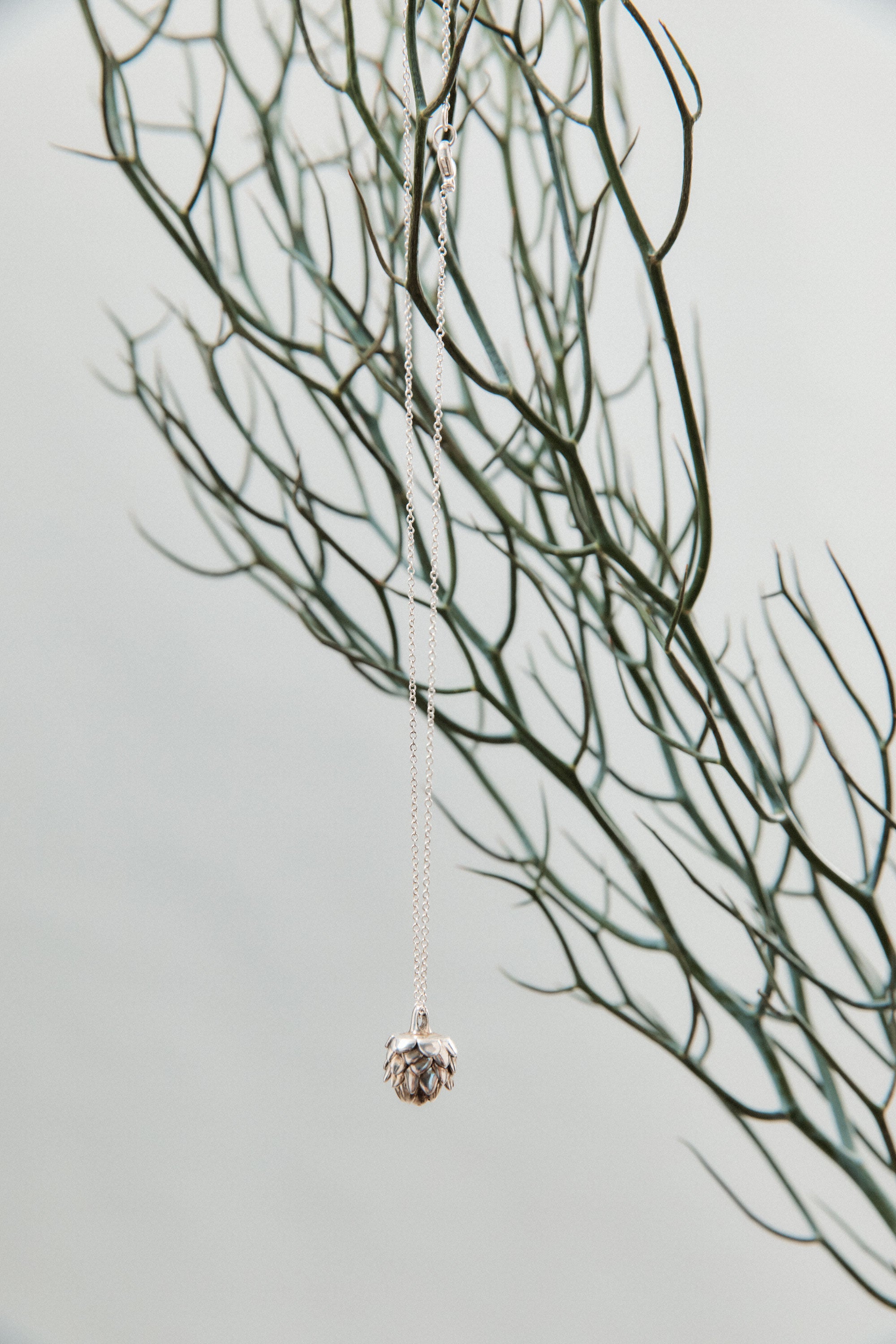 AGMES 0.925 Sterling Silver Mini Artichoke Pendant Necklace 