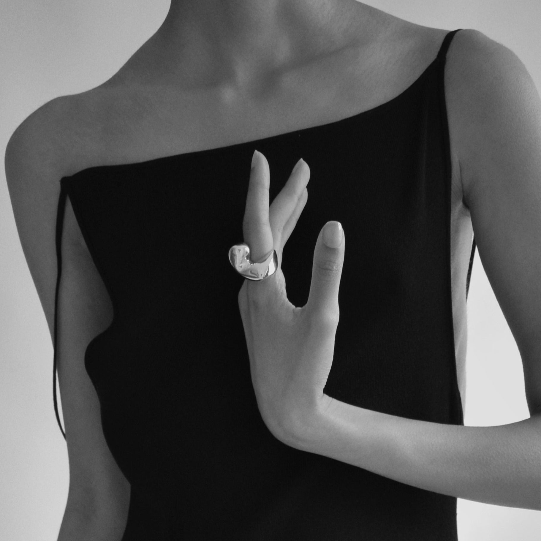 AGMES .925 Sterling Silver Turner Ring. Simone Bodmer-Turner.