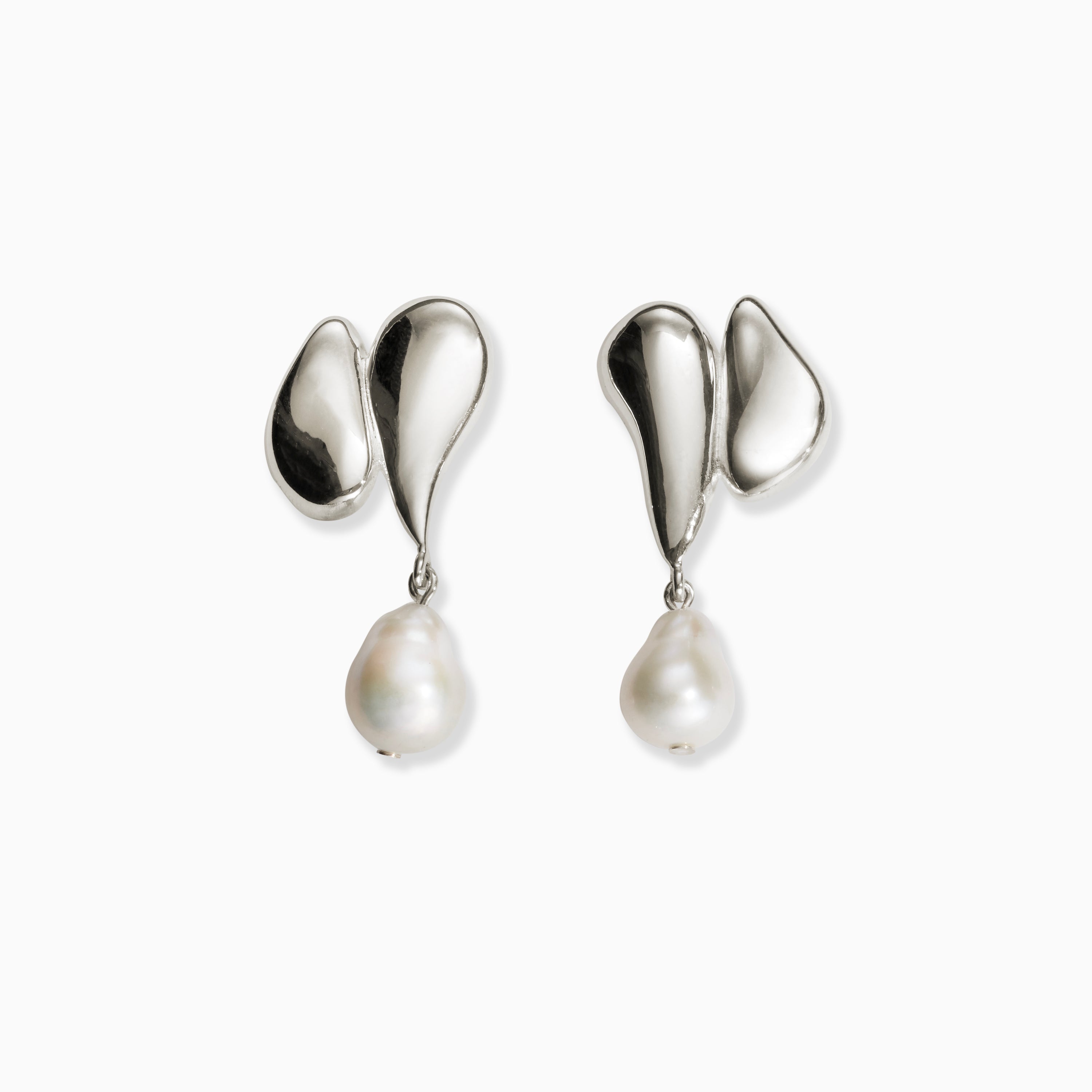 AGMES 0.925 sterling silver drop pearl Elvira earrings.