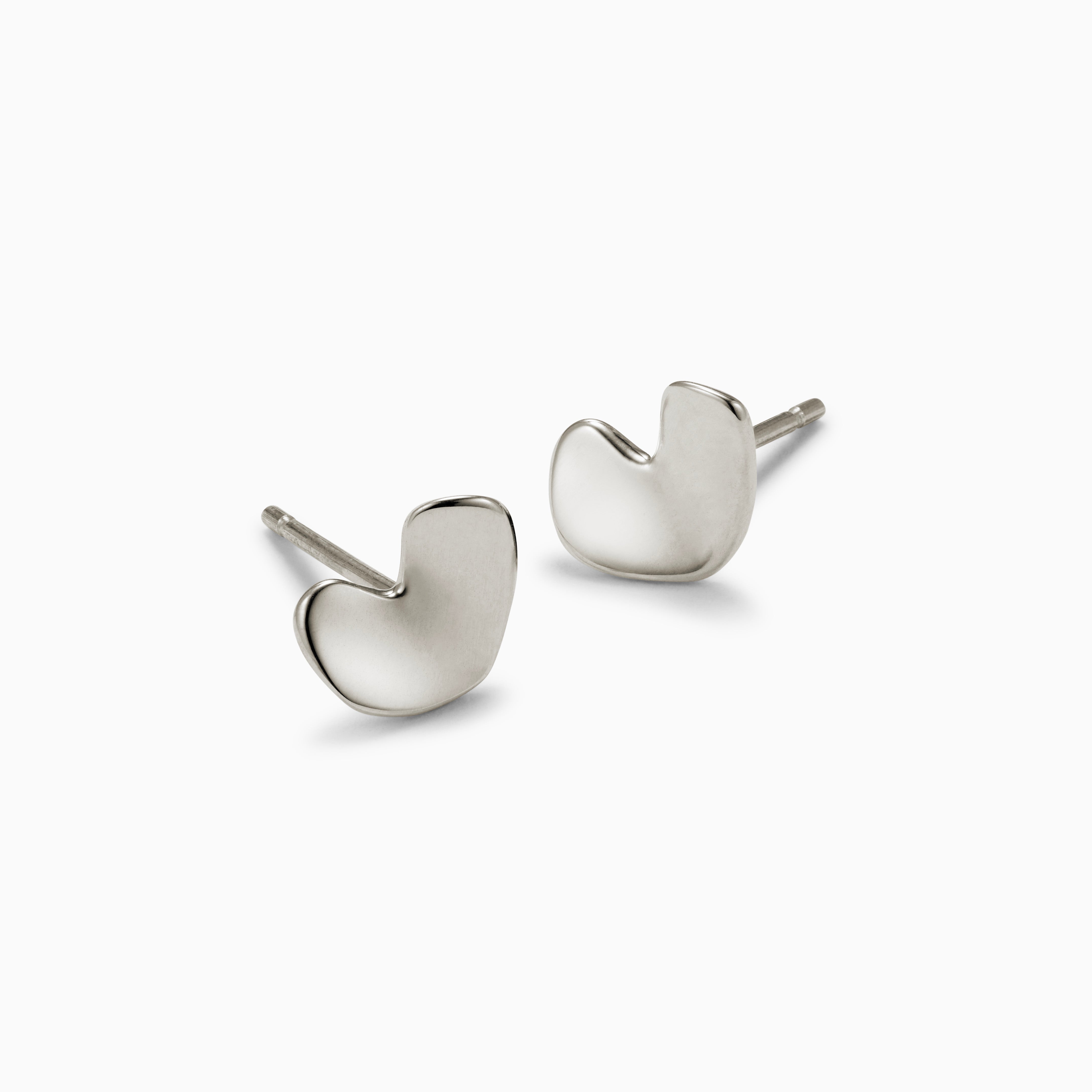 AGMES 0.925 sterling silver sculpted heart stud earrings.