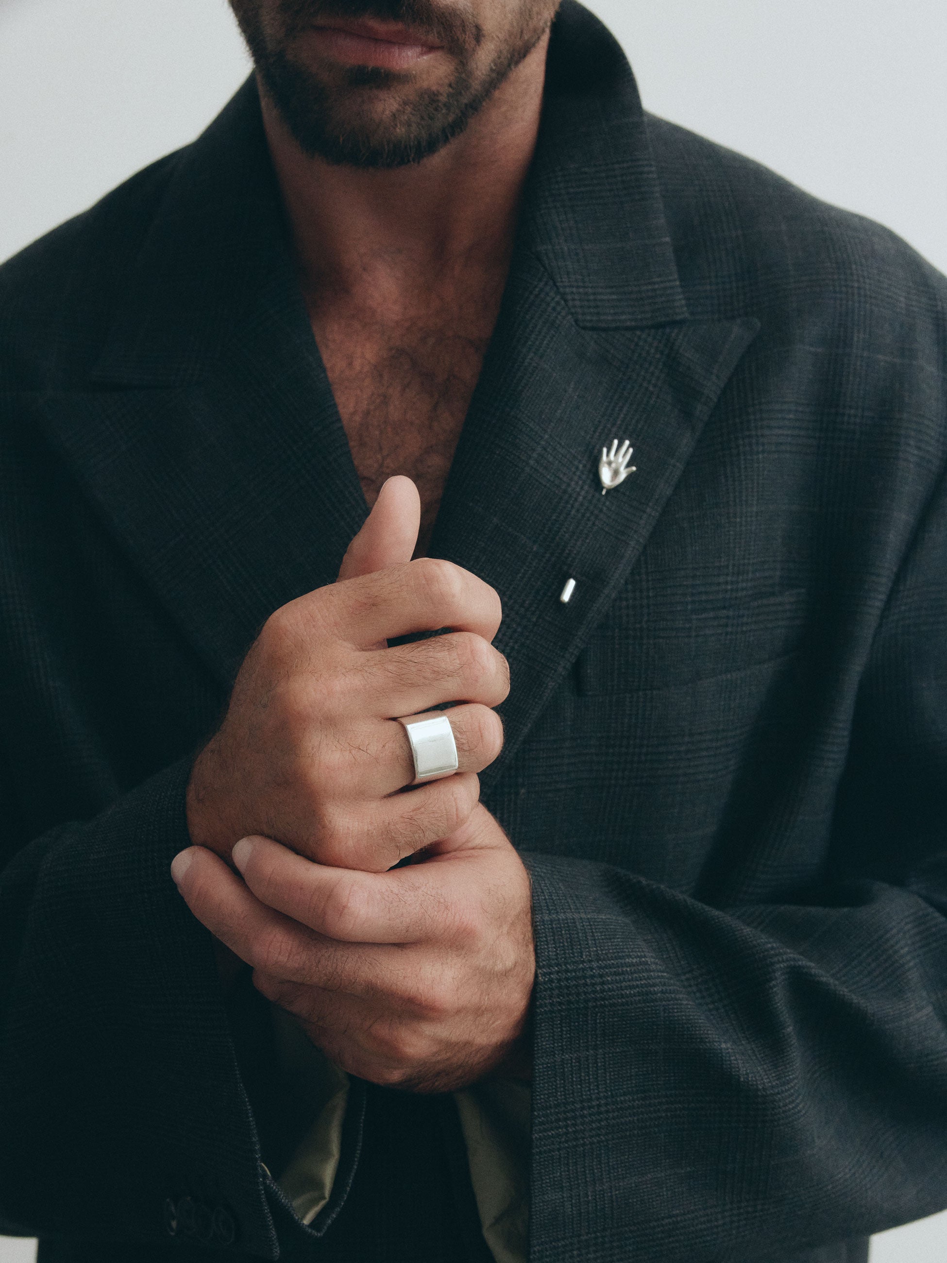 Dalí Hat Pin