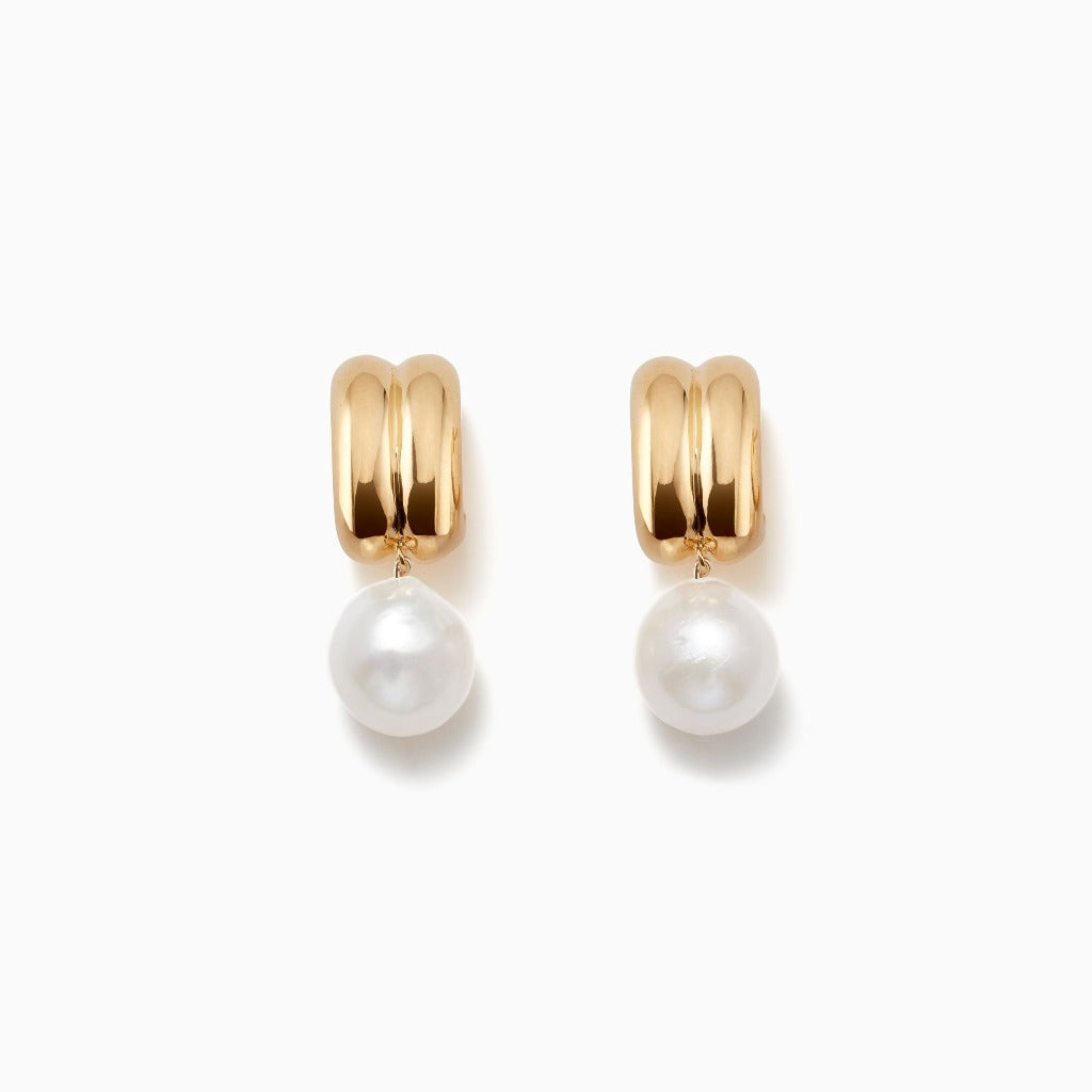 AGMES 18k gold vermeil double ridge earrings with freshwater pearl drop.