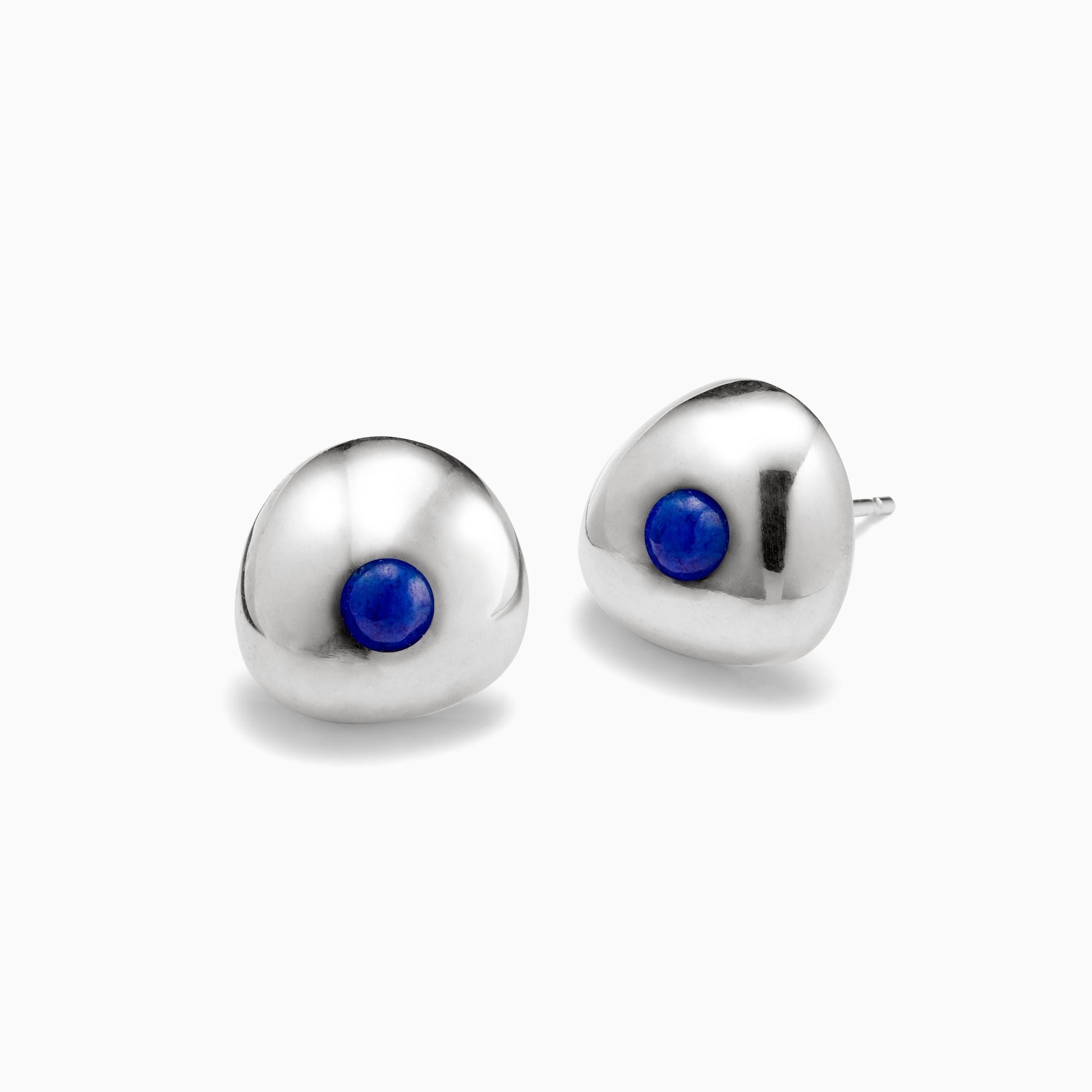 AGMES 0.925 sterling silver stud earrings with lapis.