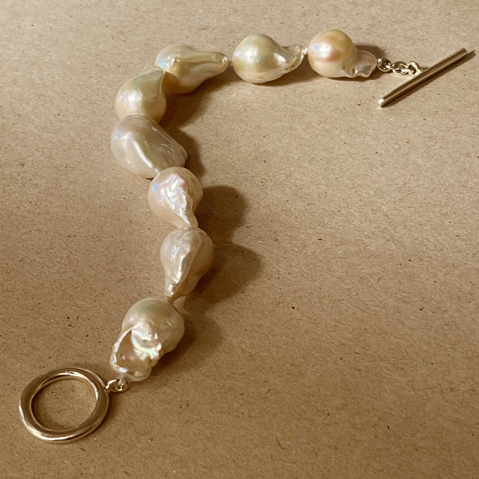 AGMES 0.925 sterling silver Baroque  Bracelet with freshwater pearls. 