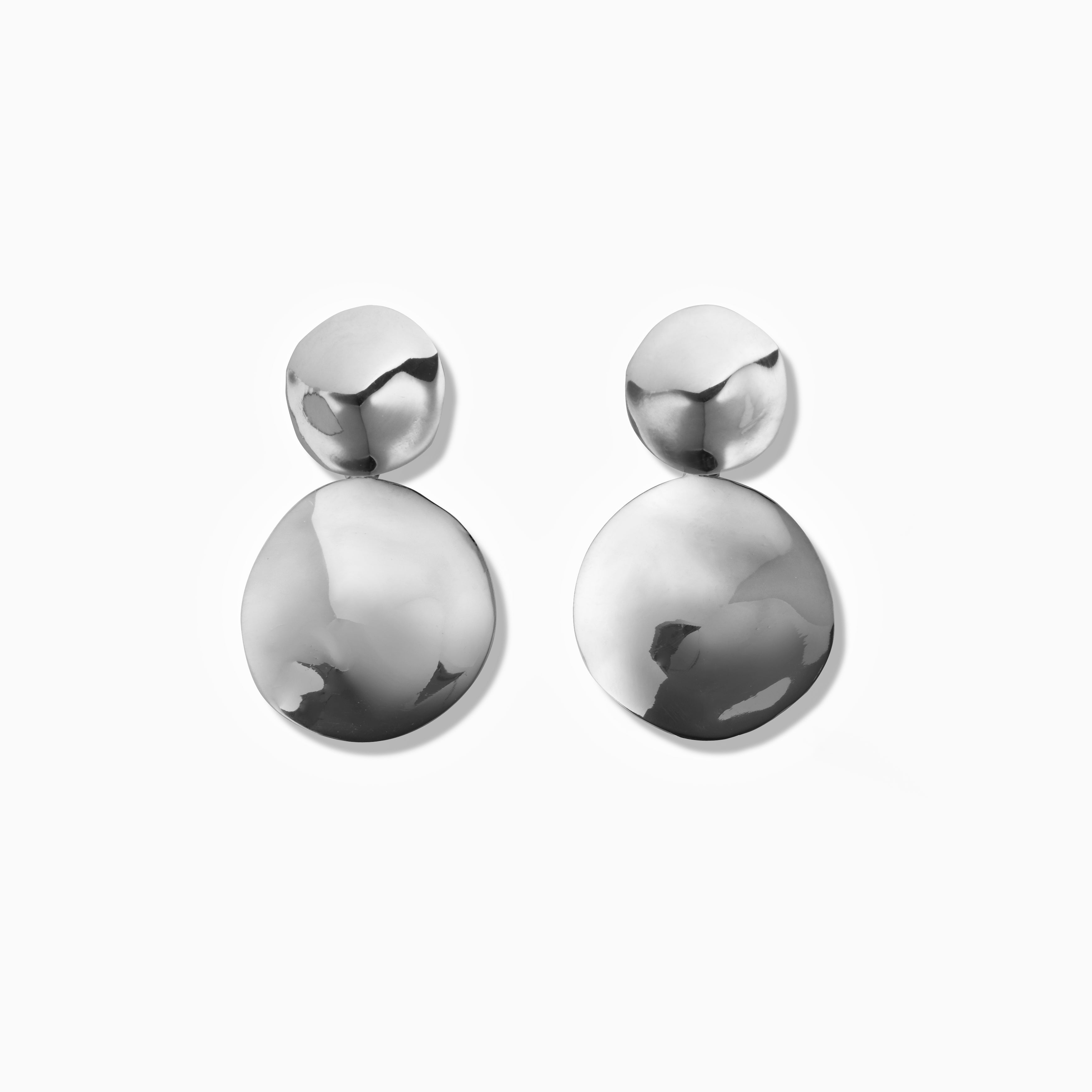 AGMES 0.925 sterling silver short circular round drop earrings.