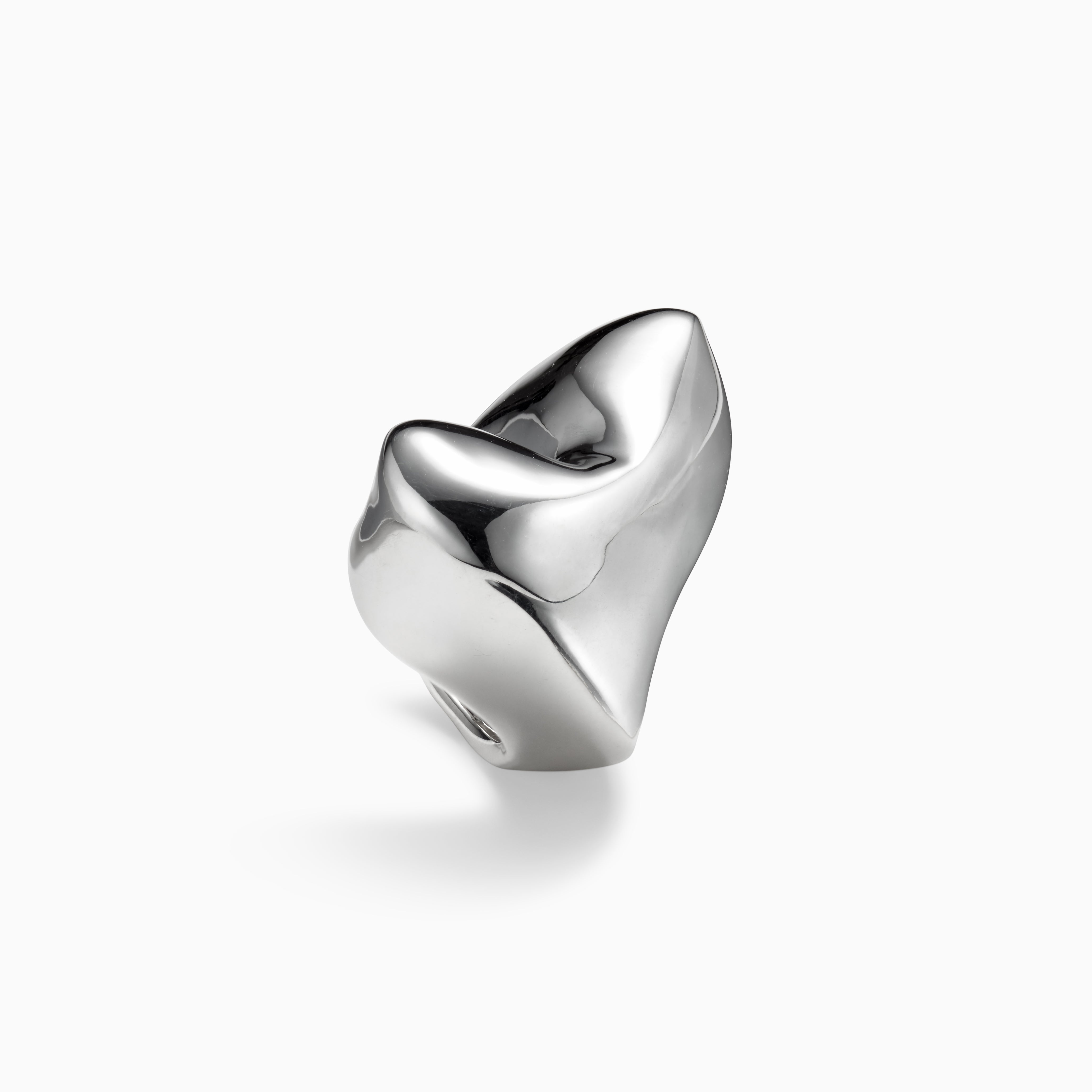 AGMES .925 Sterling Silver Turner Ring. Simone Bodmer-Turner.